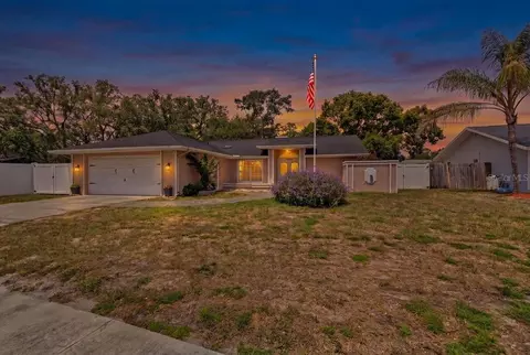 1279 Deltona Blvd, Spring Hill, FL 34606