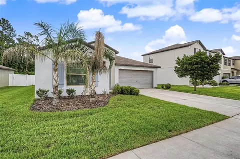 Exterior - 13411 Willow Bluestar Loop, Riverview, FL 33579 photo 10 of 11