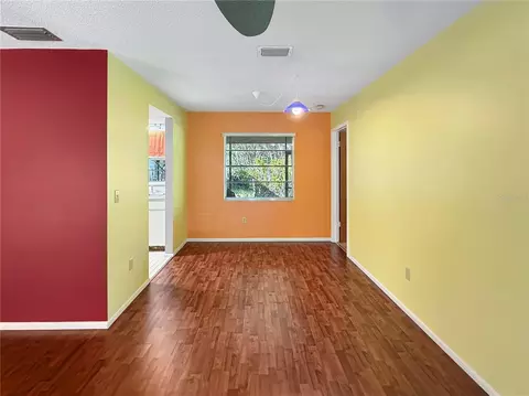 Living - 6904 Williams Rd, Seffner, FL 33584 photo 2 of 3