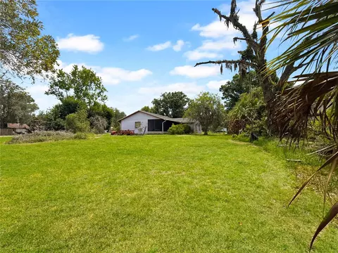 Exterior - 6904 Williams Rd, Seffner, FL 33584 photo 7 of 7