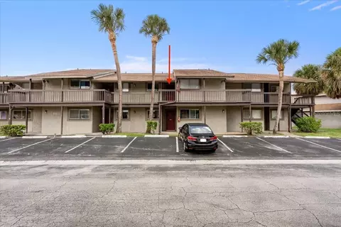 6332 Newtown Cir #32B5, Tampa, FL 33615