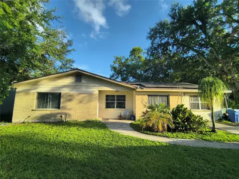 201 Mason St, Brandon, FL 33511