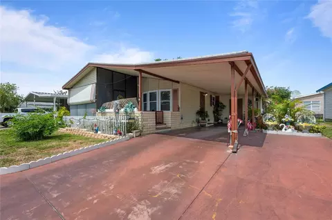 3145 Great Oak St, Wesley Chapel, FL 33543