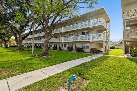 8101 11th St N #125, Saint Petersburg, FL 33702