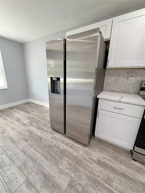 Kitchen - 142 Rosedale Ave, Spring Hill, FL 34606 photo 7 of 14