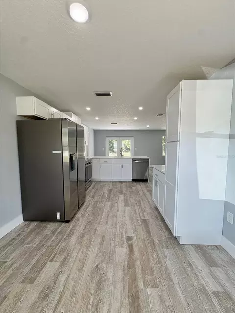 Kitchen - 142 Rosedale Ave, Spring Hill, FL 34606 photo 10 of 14