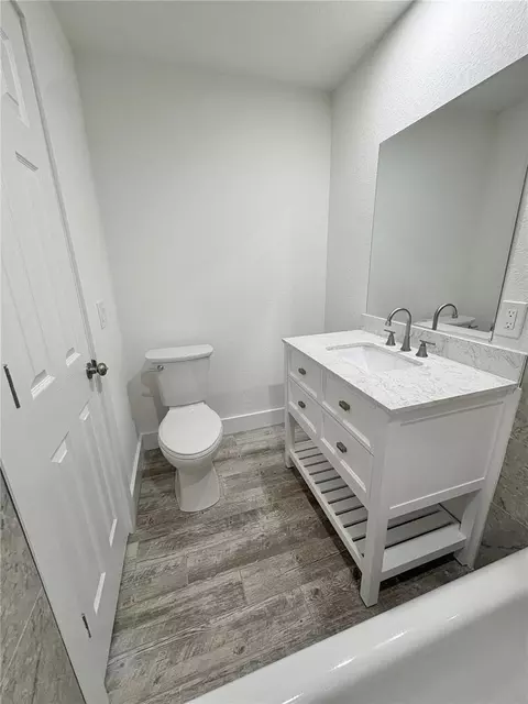 Bath - 142 Rosedale Ave, Spring Hill, FL 34606 photo 4 of 8