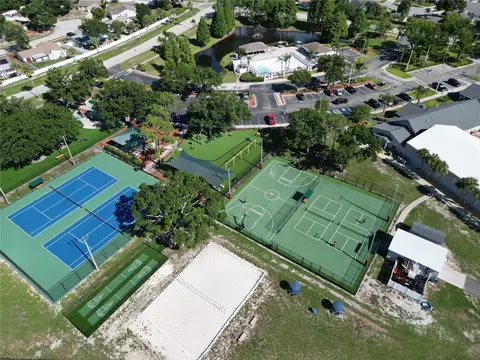 View/Area - 10928 Keys Gate Dr, Riverview, FL 33579 photo 5 of 9