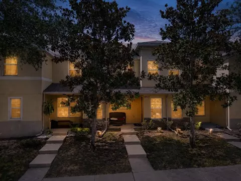 Exterior - 10928 Keys Gate Dr, Riverview, FL 33579 photo 1 of 10