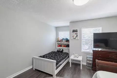 Bedroom - 10928 Keys Gate Dr, Riverview, FL 33579 photo 3 of 8