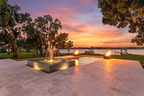 14802 Lake Magdalene Cir, Tampa, FL 33613