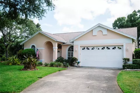 8390 Meadow Brook Dr E, Seminole, FL 33777