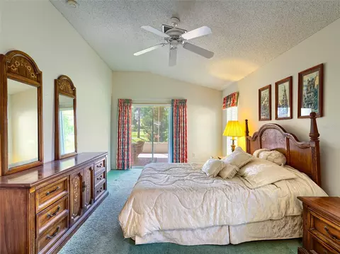 Bedroom - 11228 Windrush Cir, Hudson, FL 34667 photo 1 of 6