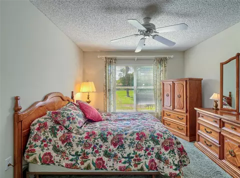 Bedroom - 11228 Windrush Cir, Hudson, FL 34667 photo 4 of 6