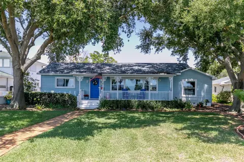 110 Sunset Dr S, Saint Petersburg, FL 33707