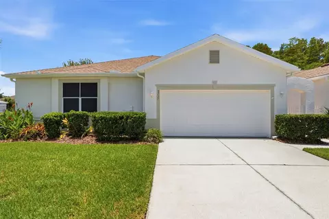 8237 Fallglo Ln, Land O Lakes, FL 34637