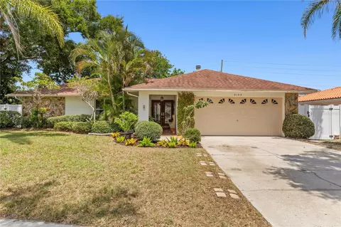 3153 Carlos Dr, Dunedin, FL 34698