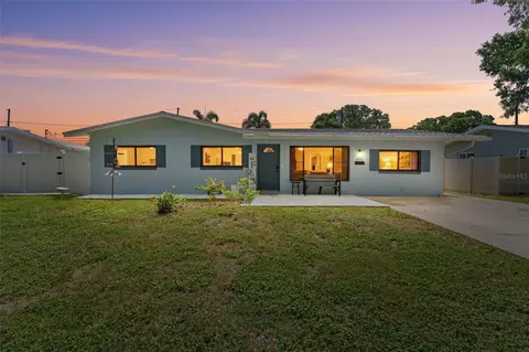 2833 56th Ln N, Saint Petersburg, FL 33710