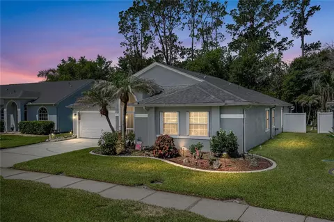 5137 New Brittany Ln, Zephyrhills, FL 33541
