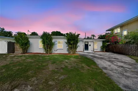 3927 Huntington St NE, Saint Petersburg, FL 33703