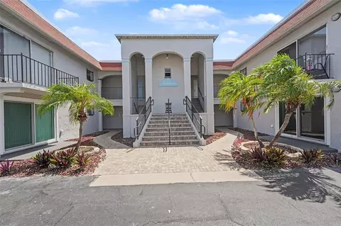 8151 Blind Pass Rd #3, Saint Petersburg, FL 33706