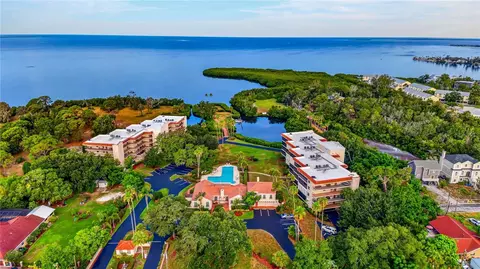 502 S Florida Ave #124, Tarpon Springs, FL 34689
