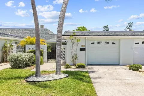 215 Boca Ciega Point Blvd N #3, Saint Petersburg, FL 33708