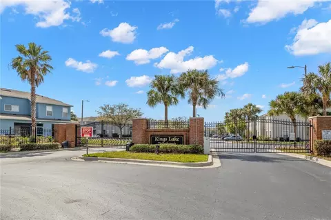 13137 Kings Crossing Dr, Gibsonton, FL 33534