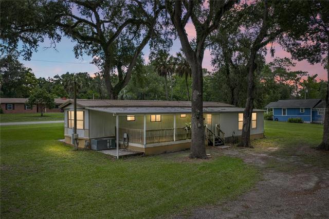 7450 23rd St, Zephyrhills, FL 33540