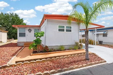 3527 Tiki Dr, Holiday, FL 34691
