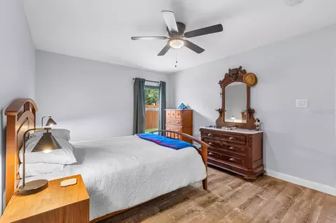 Bedroom - 11807 Cedarfield Dr, Riverview, FL 33579 photo 2 of 4