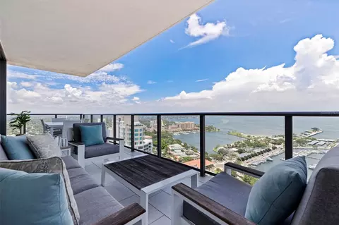 100 1st Ave N #3405, Saint Petersburg, FL 33701