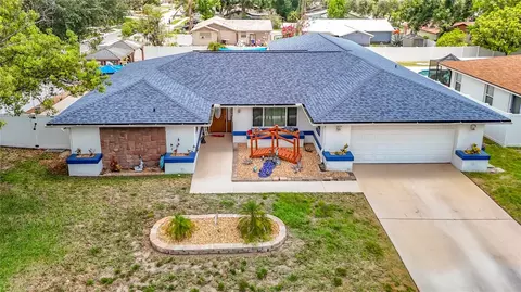 3008 Ripplewood Dr, Seffner, FL 33584