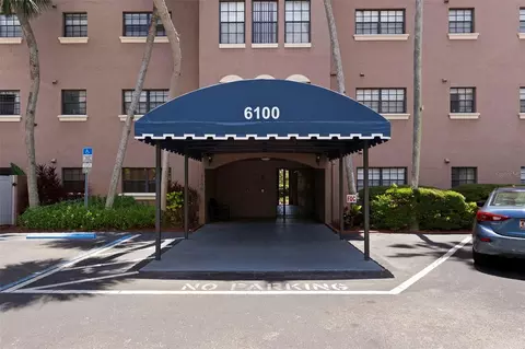 6100 Gulfport Blvd S #107, Gulfport, FL 33707