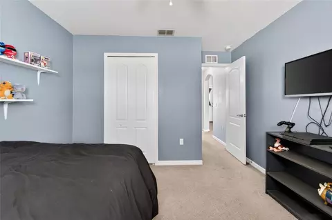 Bedroom - 603 Pointer Ln, Lakeland, FL 33809 photo 7 of 7