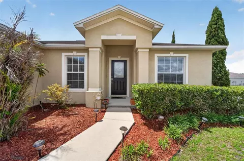 Exterior - 603 Pointer Ln, Lakeland, FL 33809 photo 3 of 6