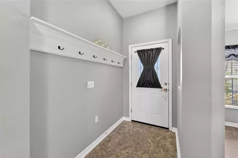 Entry Way - 603 Pointer Ln, Lakeland, FL 33809 photo 1 of 4