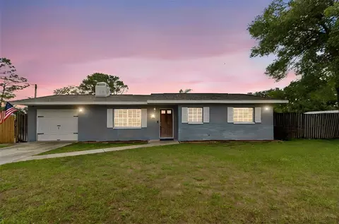 39051 12th Ave, Zephyrhills, FL 33542
