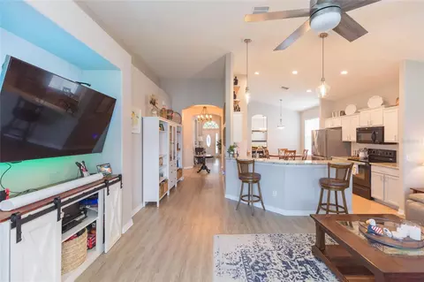 Entry Way - 7020 Blue Beech Dr, Riverview, FL 33578 photo 2 of 2