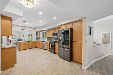 Kitchen - 14426 Mark Dr, Largo, FL 33774 photo 3 of 5