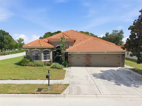 11530 Oyster Bay Cir, New Port Richey, FL 34654