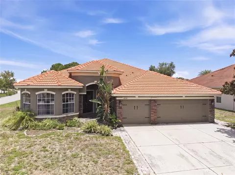11530 Oyster Bay Cir, New Port Richey, FL 34654