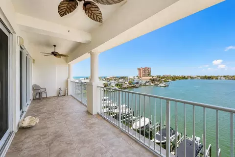 17717 Gulf Blvd #504, Saint Petersburg, FL 33708