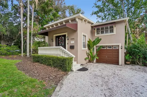 1204 E Park Cir, Tampa, FL 33604