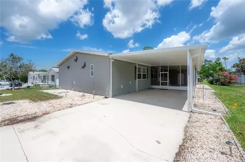 16048 Brookridge Blvd, Brooksville, FL 34613