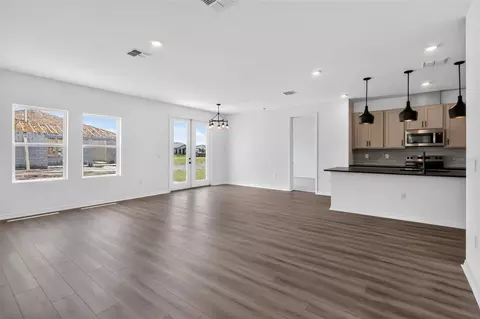 Living - 1623 Cane Bamboo Dr, Saint Cloud, FL 34771 photo 4 of 5