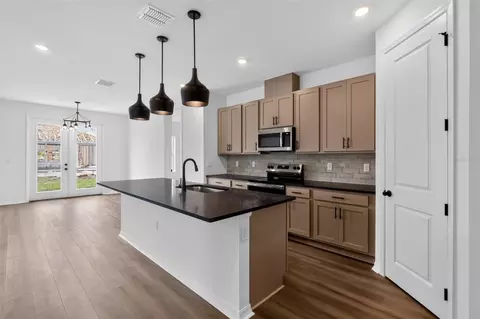 Kitchen - 1623 Cane Bamboo Dr, Saint Cloud, FL 34771 photo 1 of 3