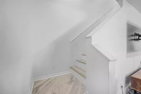 Entry Way - 8427 Hawbuck St, Trinity, FL 34655 photo 4 of 5
