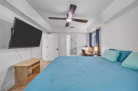 Bedroom - 8427 Hawbuck St, Trinity, FL 34655 photo 3 of 7