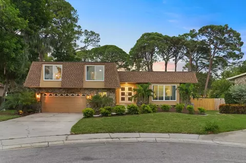 14389 83rd Pl, Seminole, FL 33776